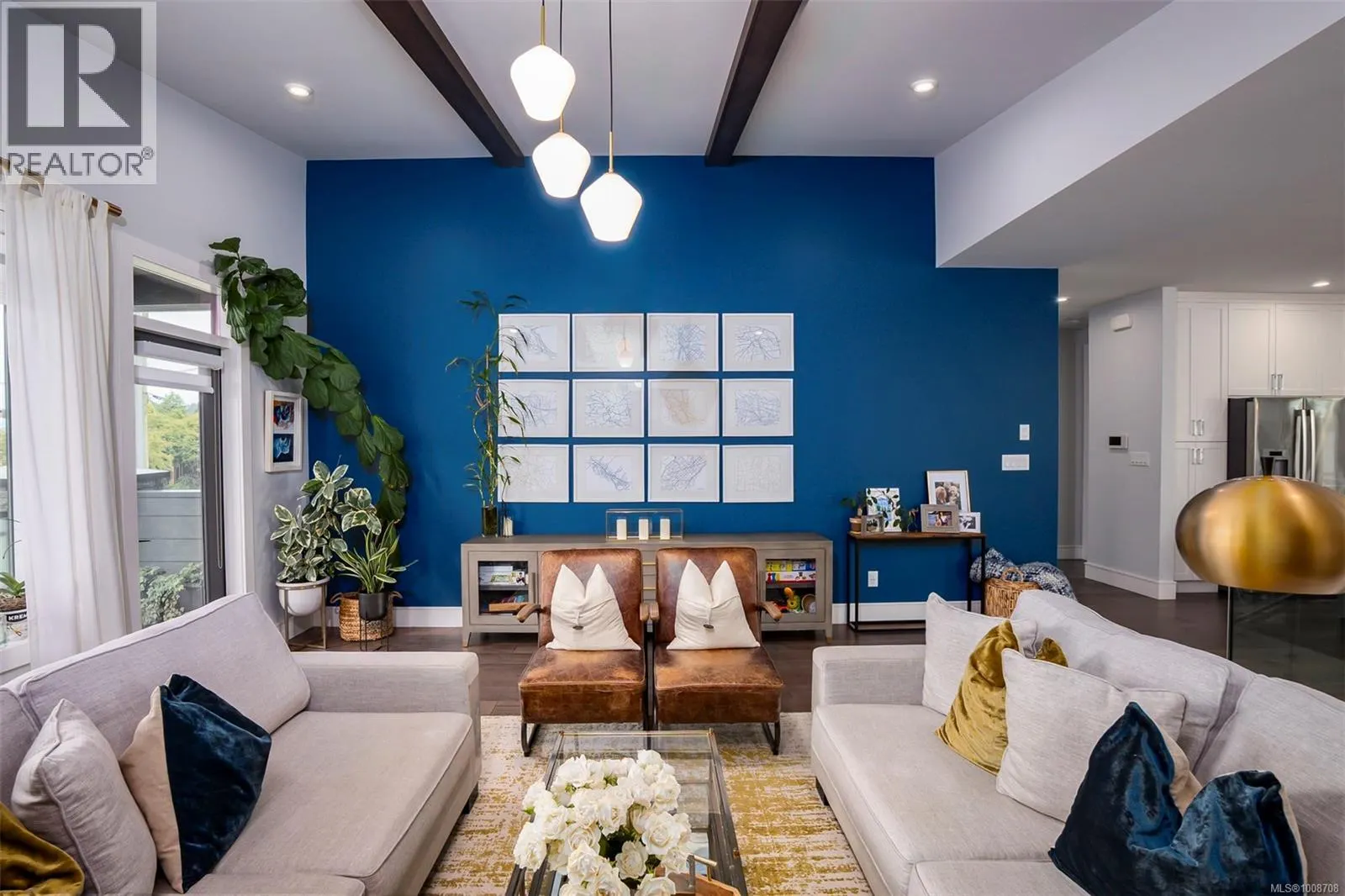 2498 Lynburn Cres