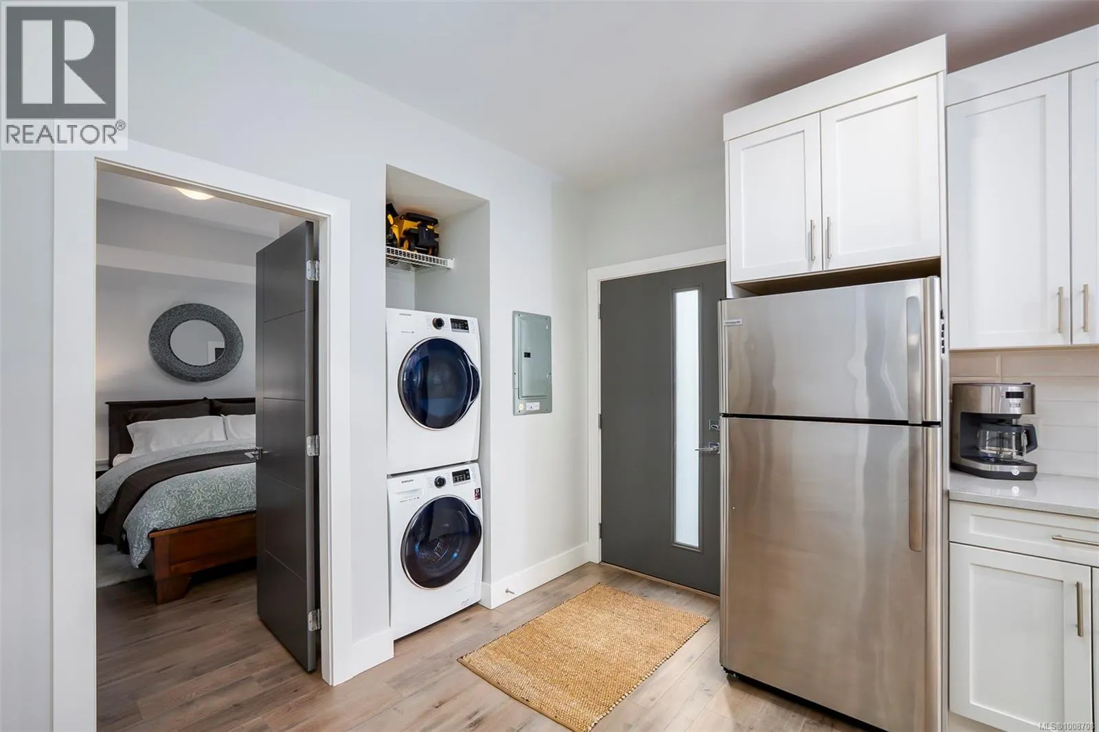 2498 Lynburn Cres