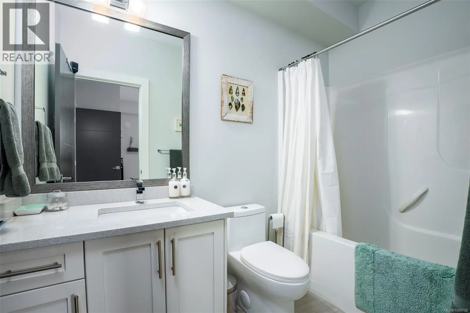 2498 Lynburn Cres