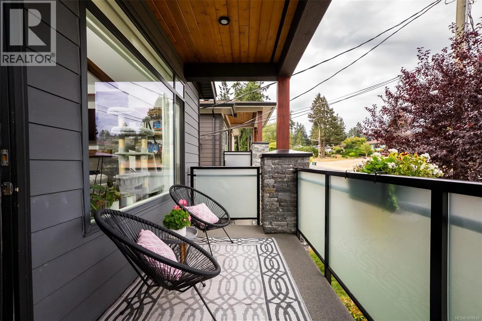 2498 Lynburn Cres