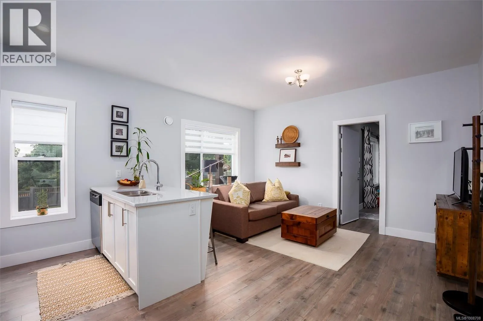 2498 Lynburn Cres