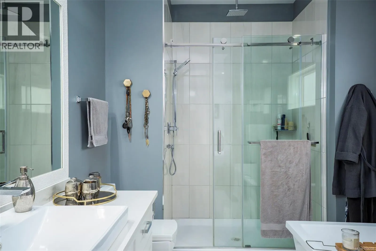 2498 Lynburn Cres