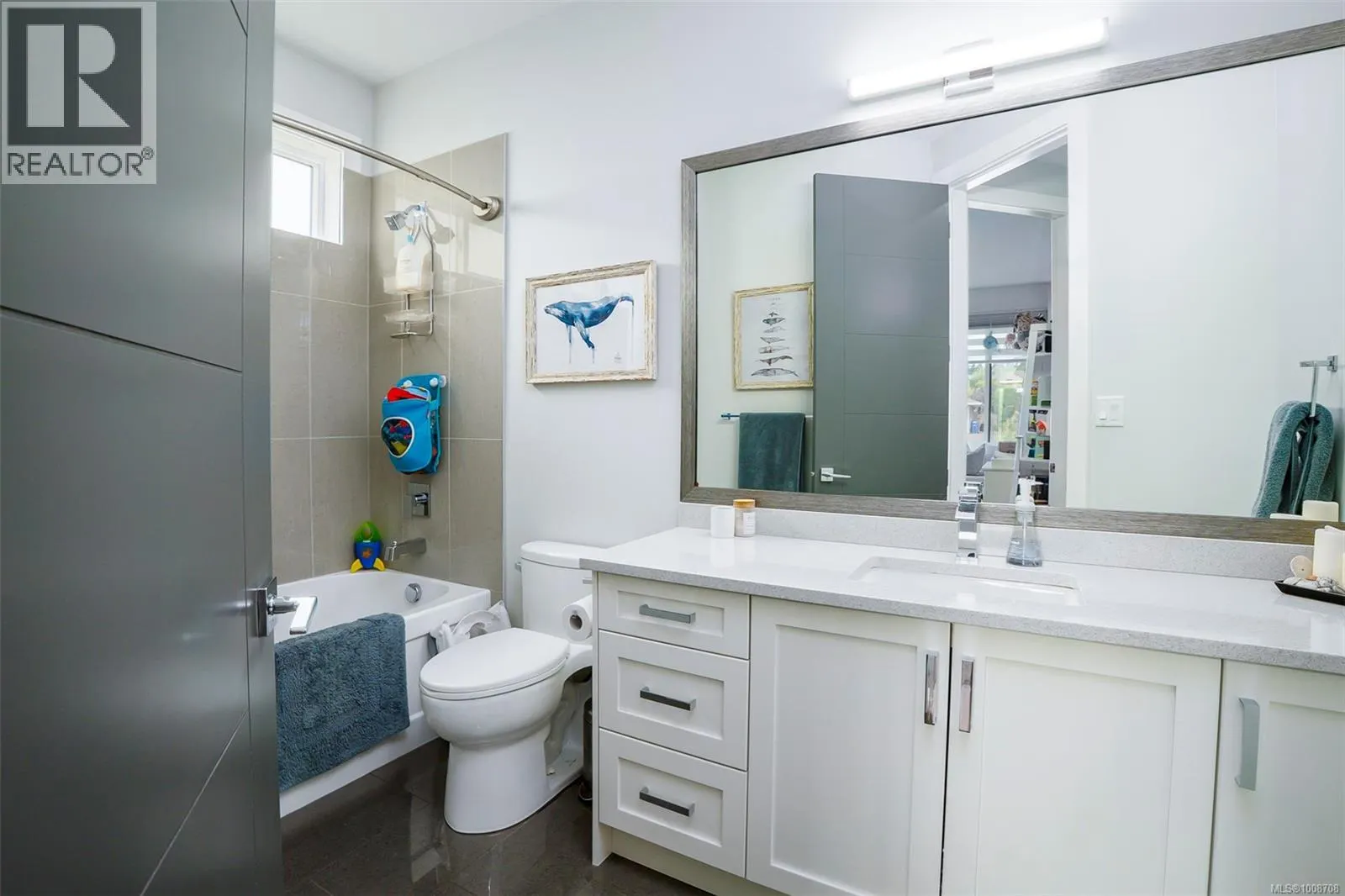 2498 Lynburn Cres