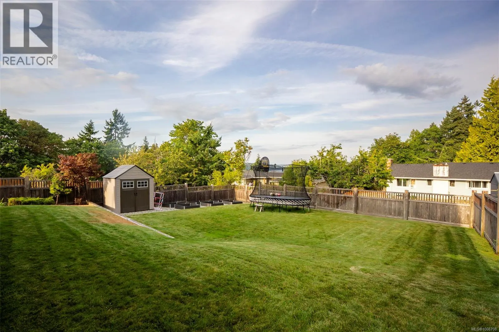 2498 Lynburn Cres