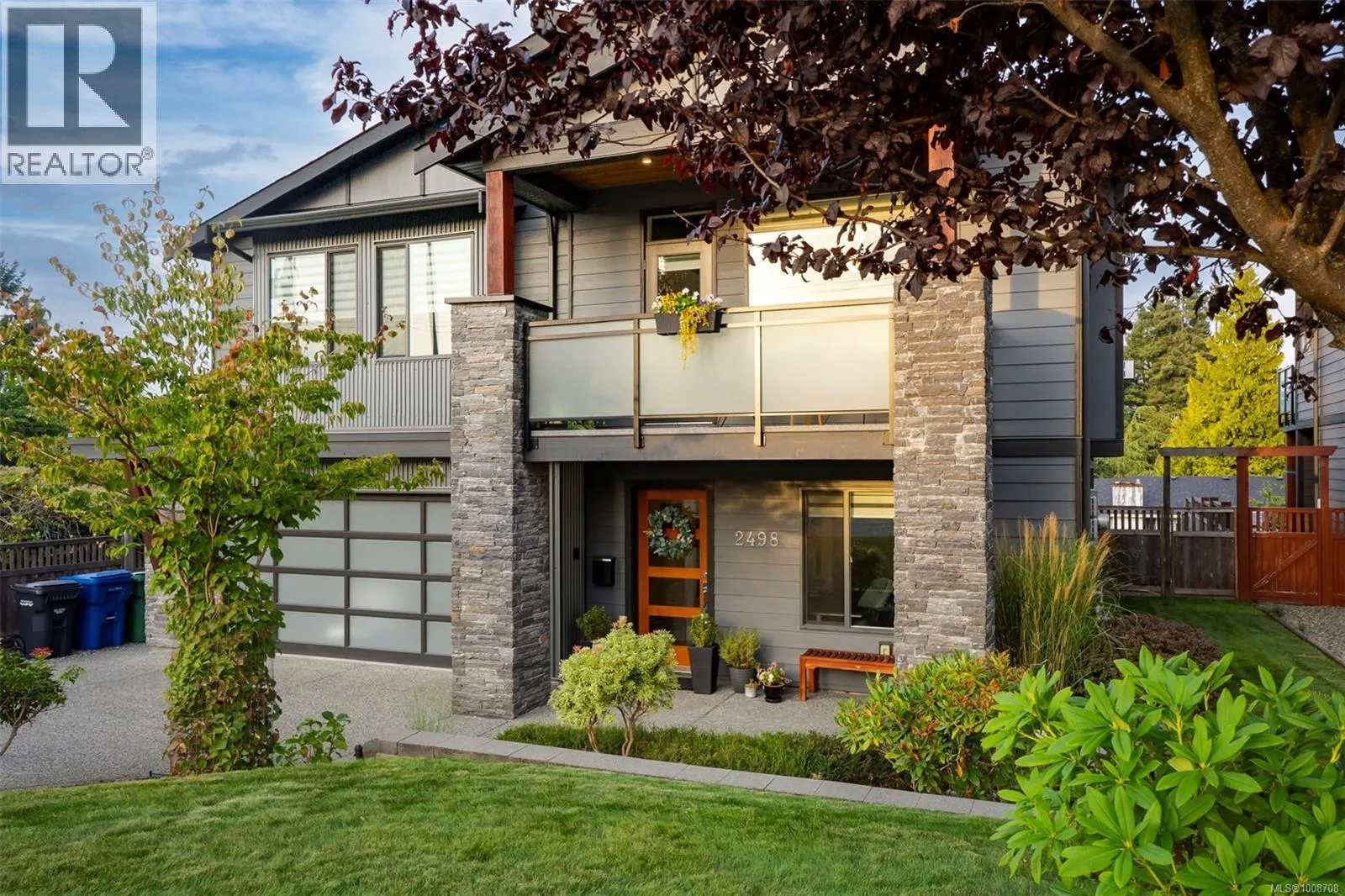 2498 Lynburn Cres