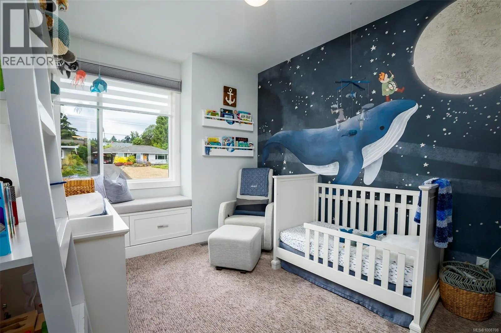2498 Lynburn Cres