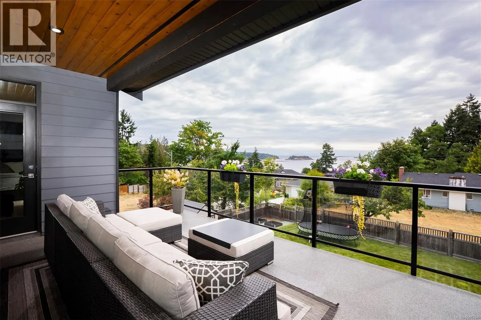 2498 Lynburn Cres