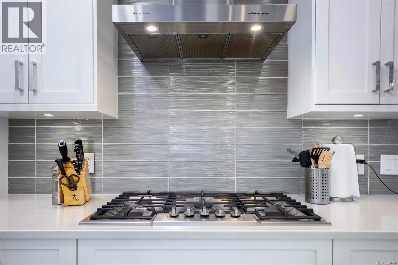 2498 Lynburn Cres