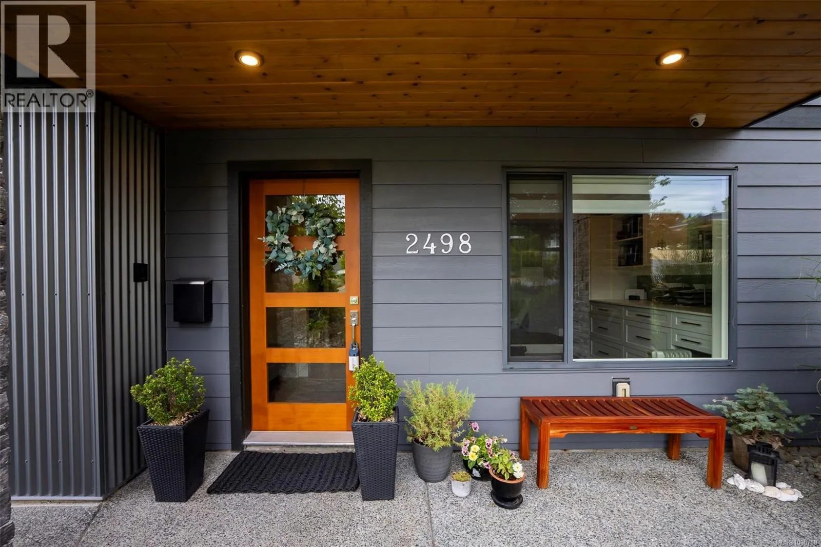 2498 Lynburn Cres