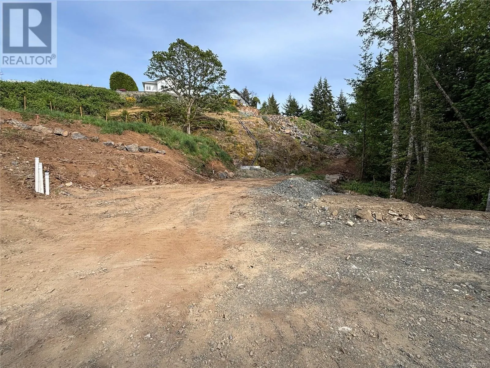 855 Cuaulta Cres