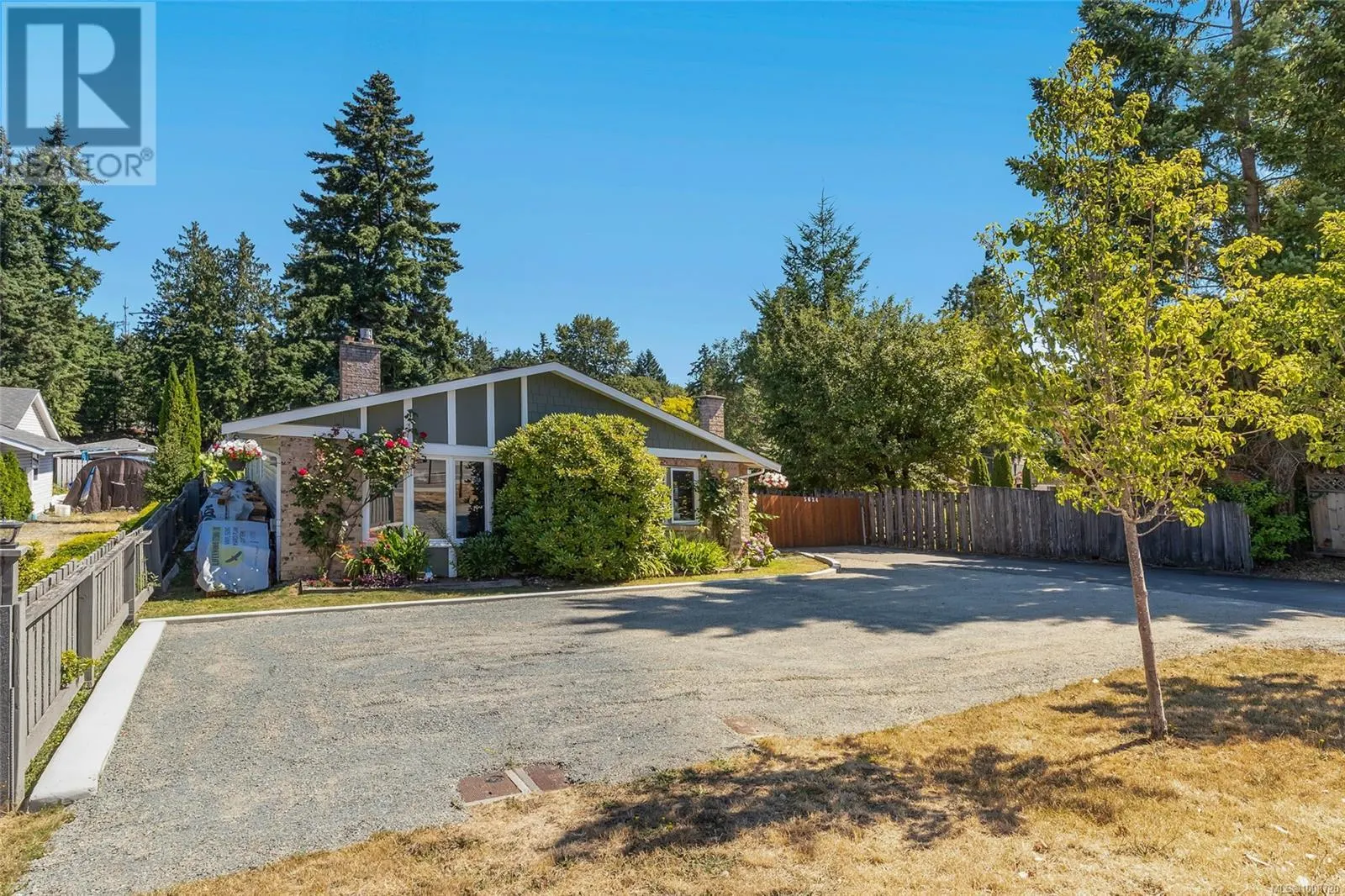 5624 Metral Dr