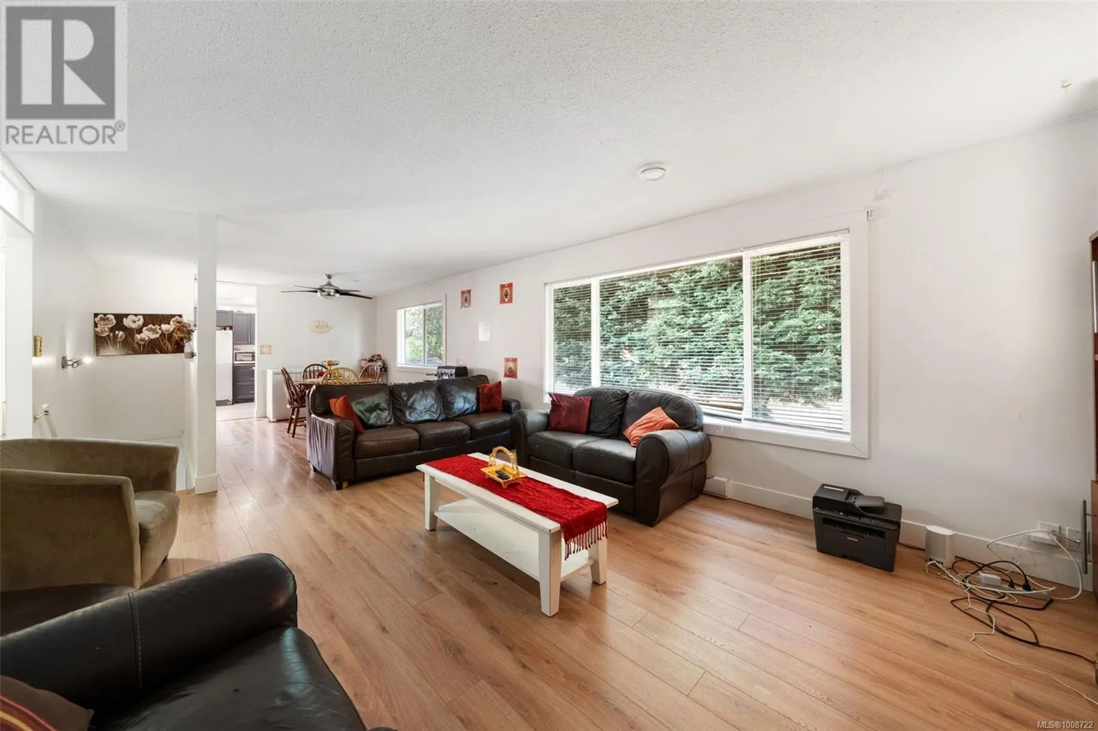 798 Cecil Blogg Dr