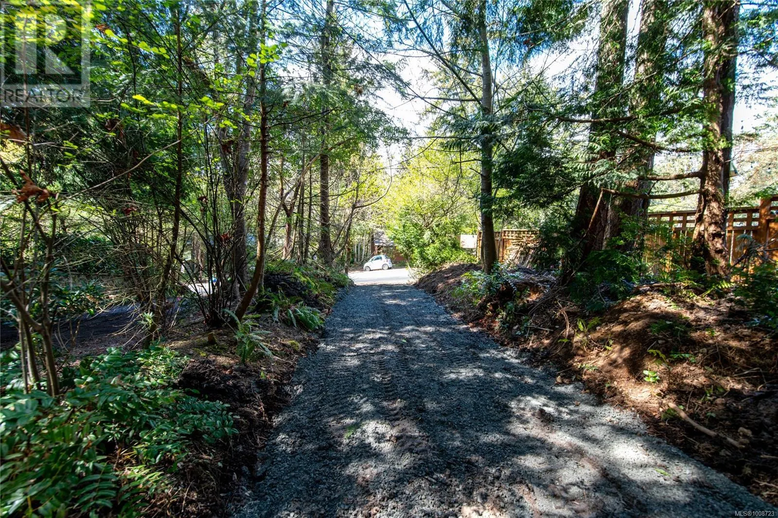 853 Cuaulta Cres
