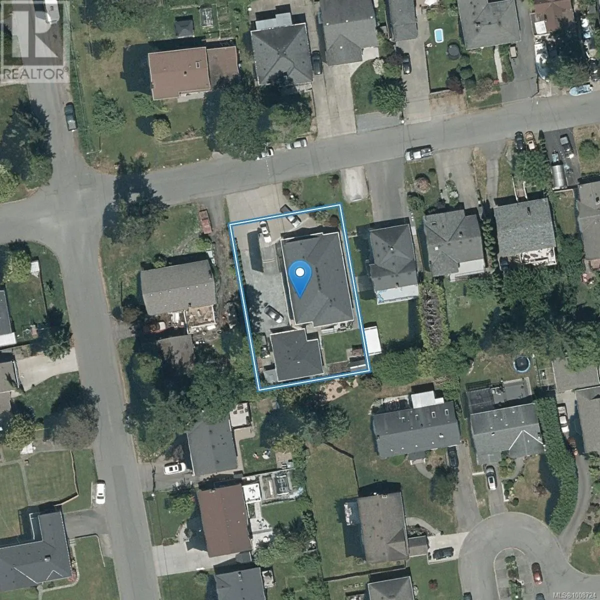555 Leaside Ave
