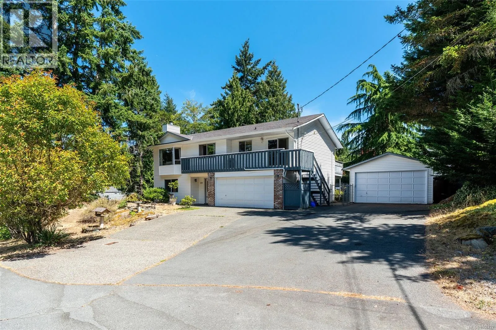 105 Rockcliffe Pl