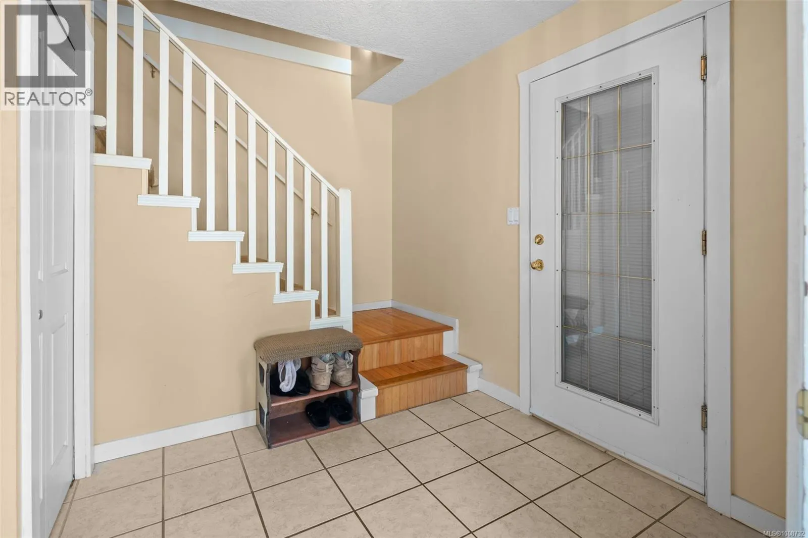 105 Rockcliffe Pl