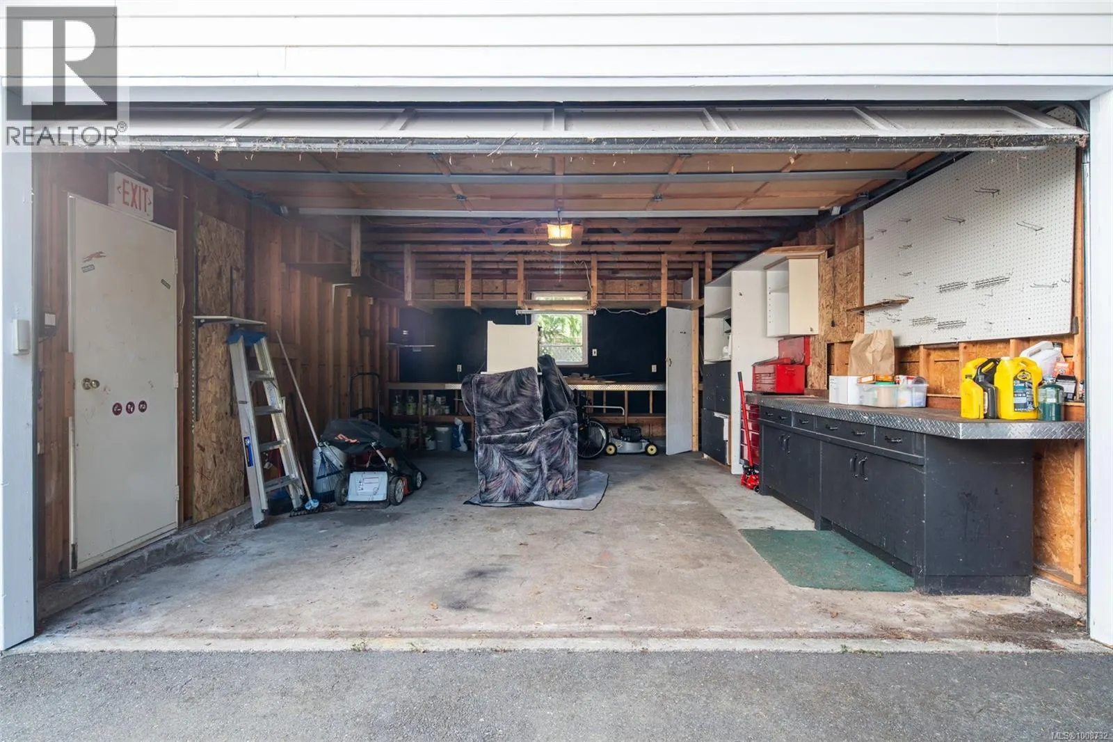 105 Rockcliffe Pl
