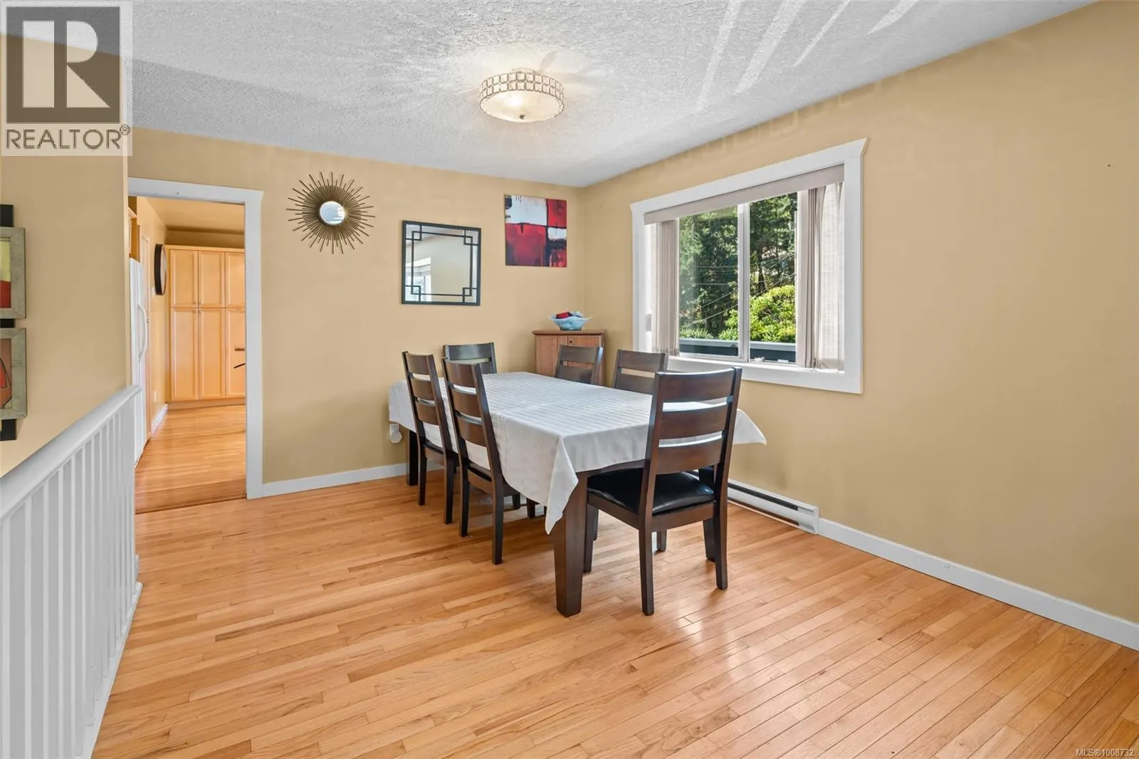 105 Rockcliffe Pl