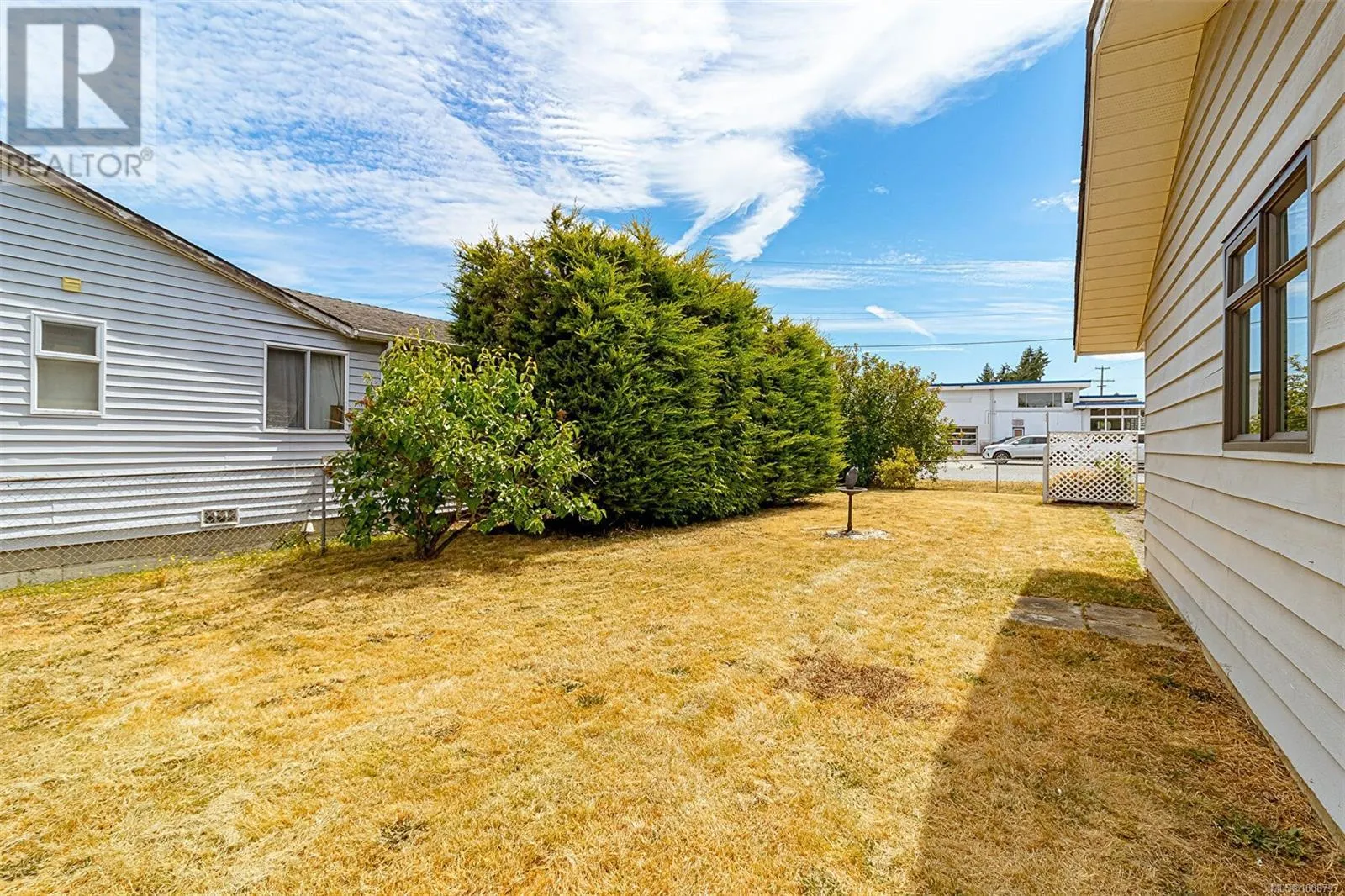 9445 Canora Rd