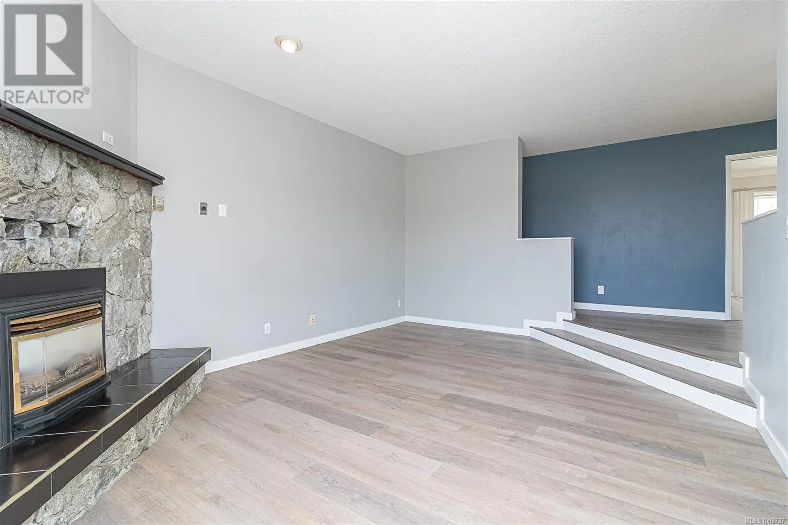 9445 Canora Rd