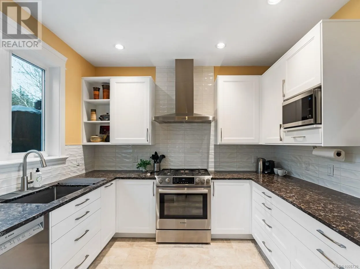 6 614 Granrose Terr