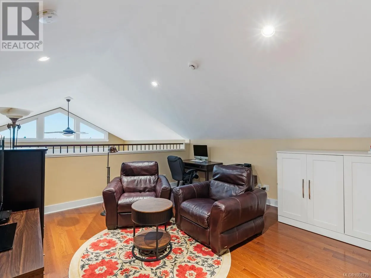6 614 Granrose Terr