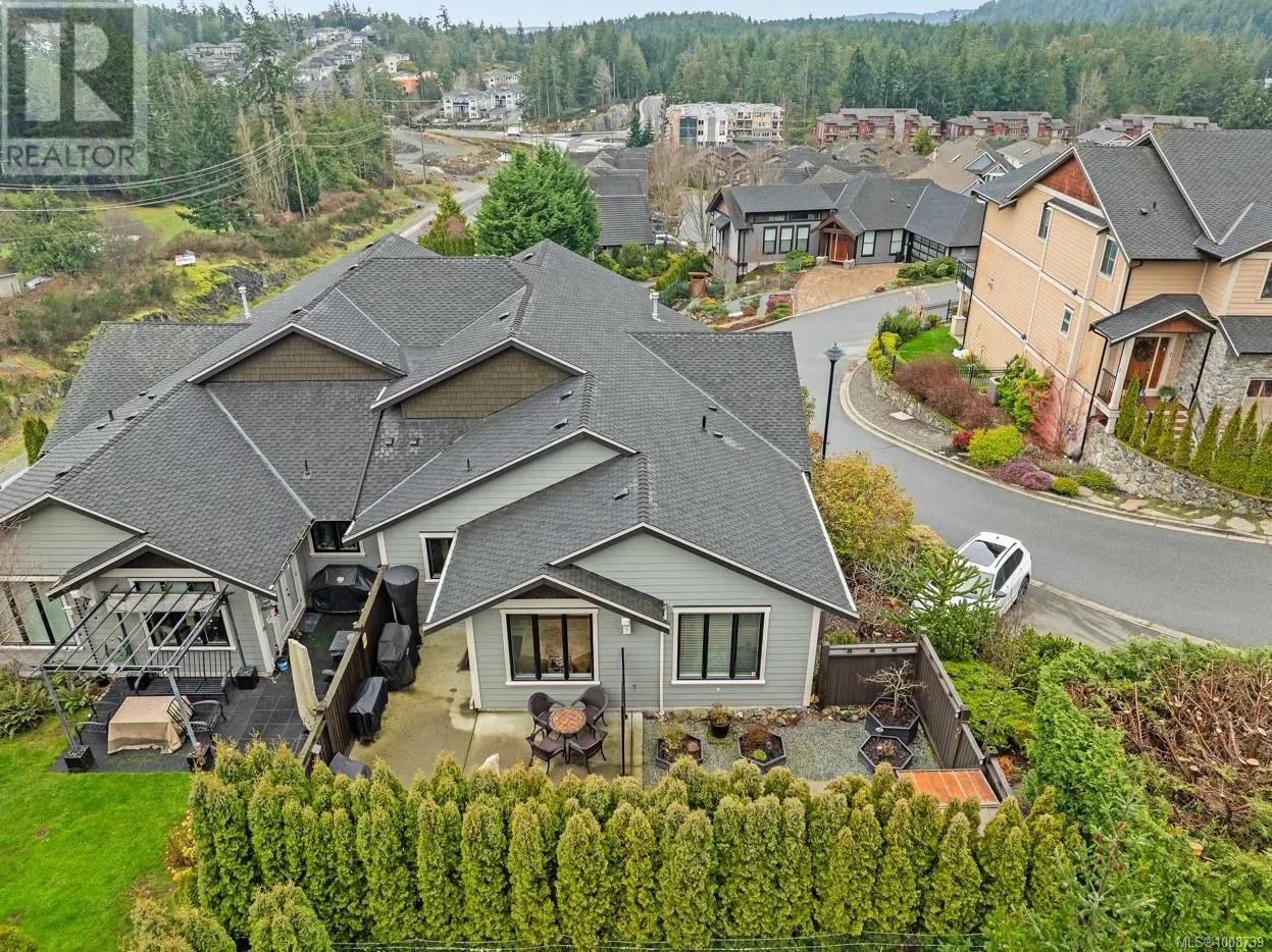 6 614 Granrose Terr