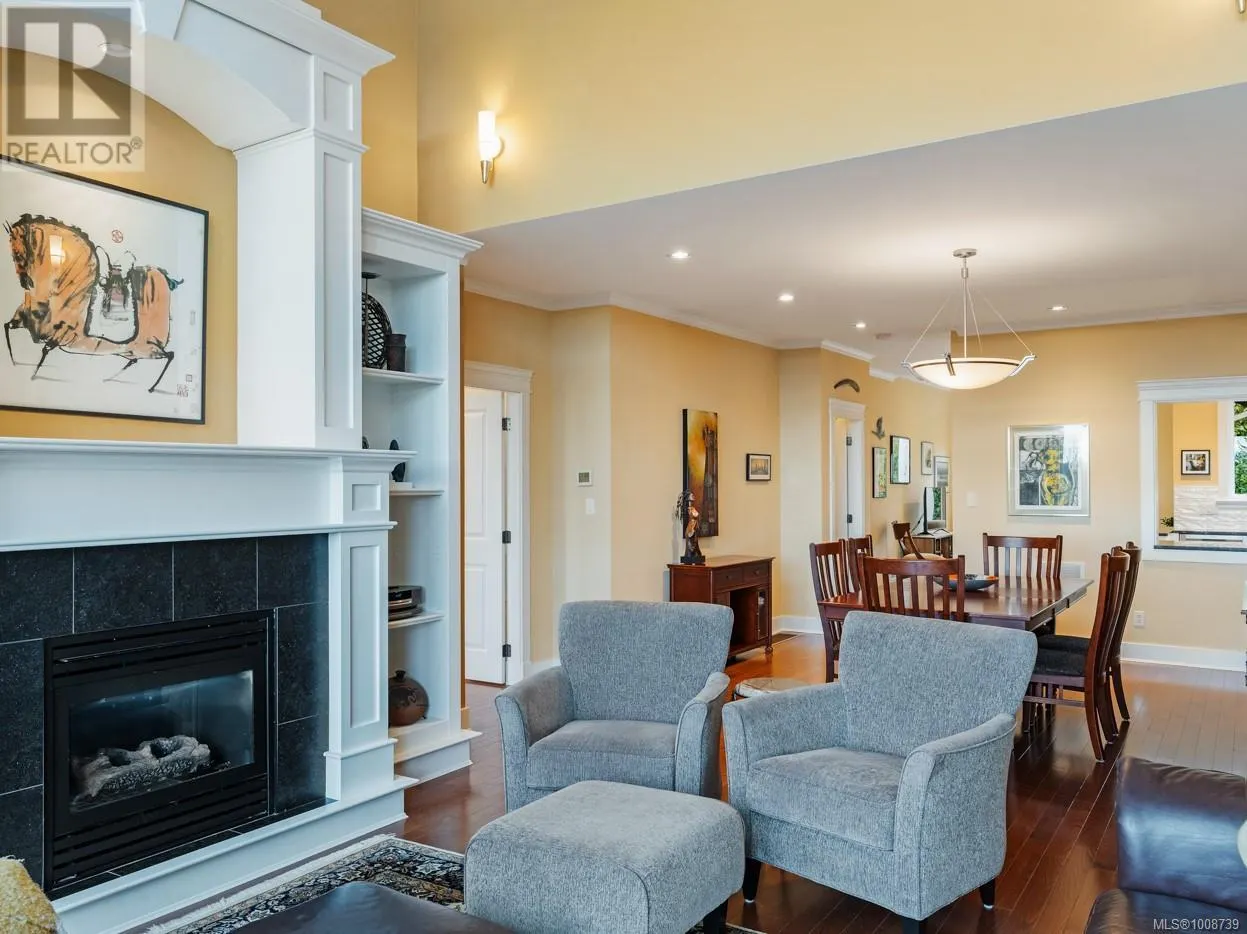 6 614 Granrose Terr