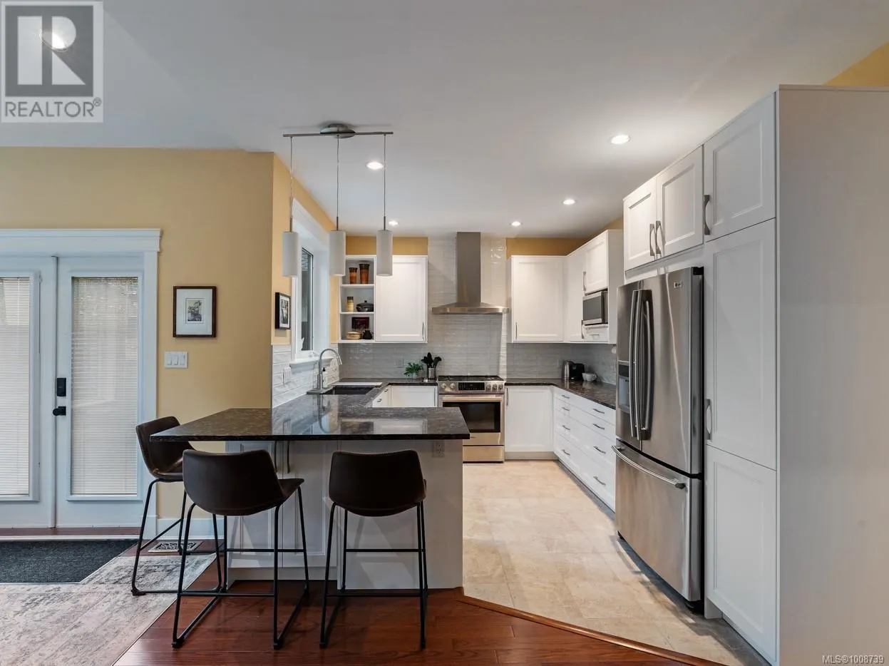 6 614 Granrose Terr