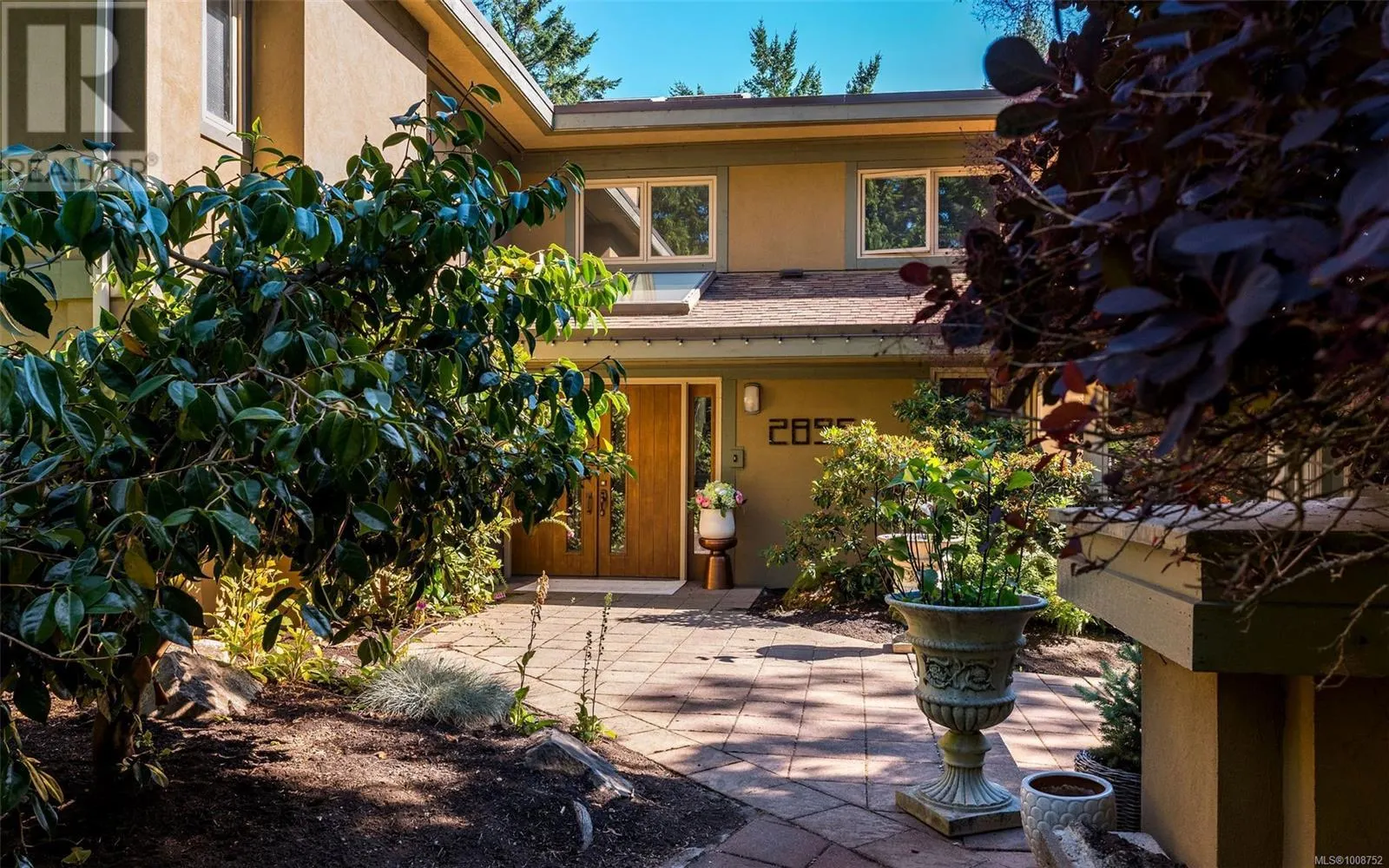 2895 Lansdowne Rd