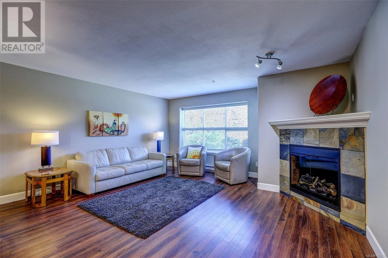 101 5945 Kaden Pl