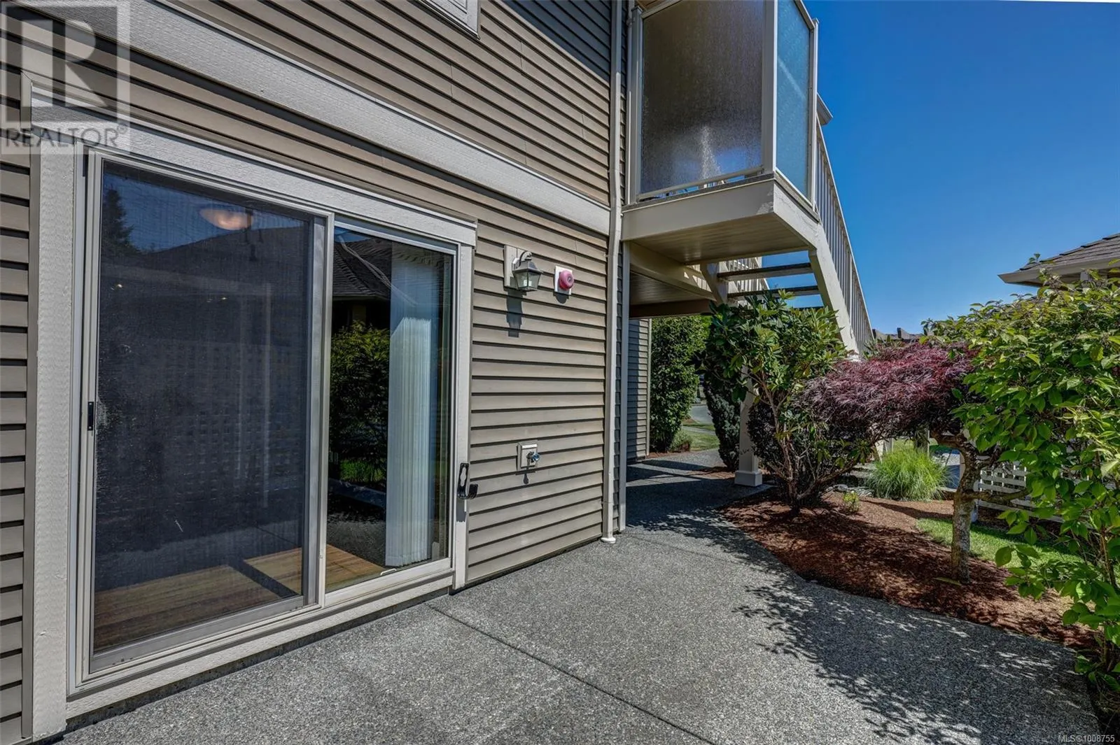 101 5945 Kaden Pl