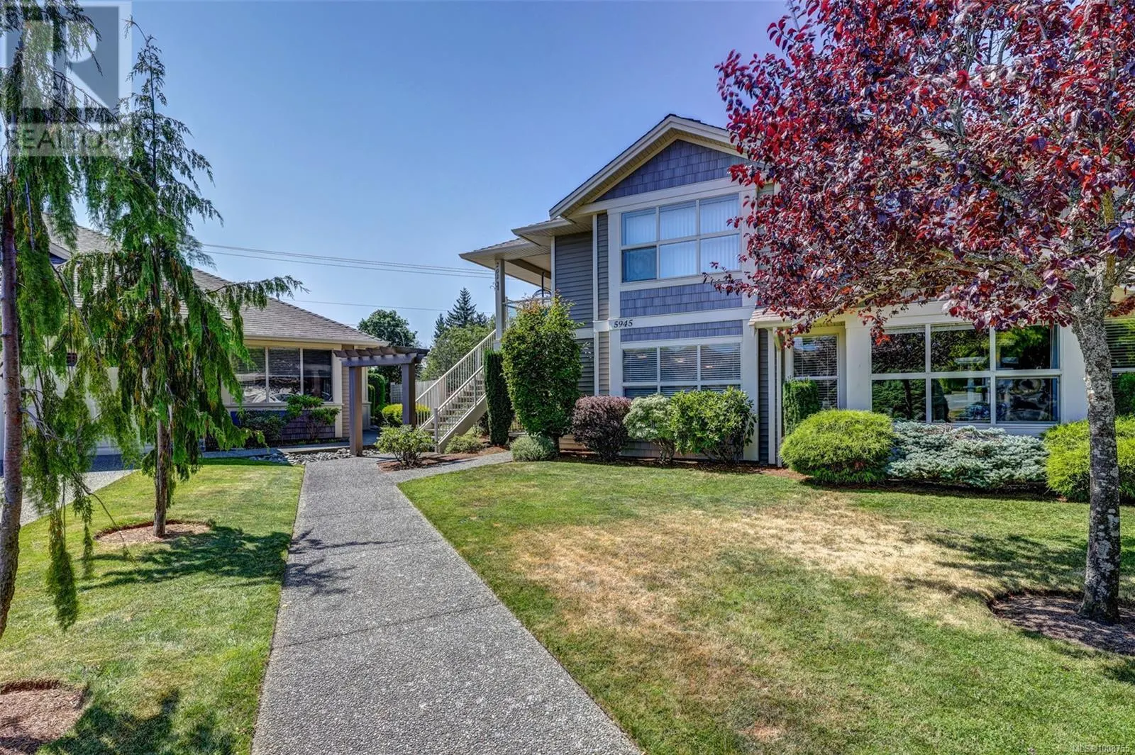 101 5945 Kaden Pl