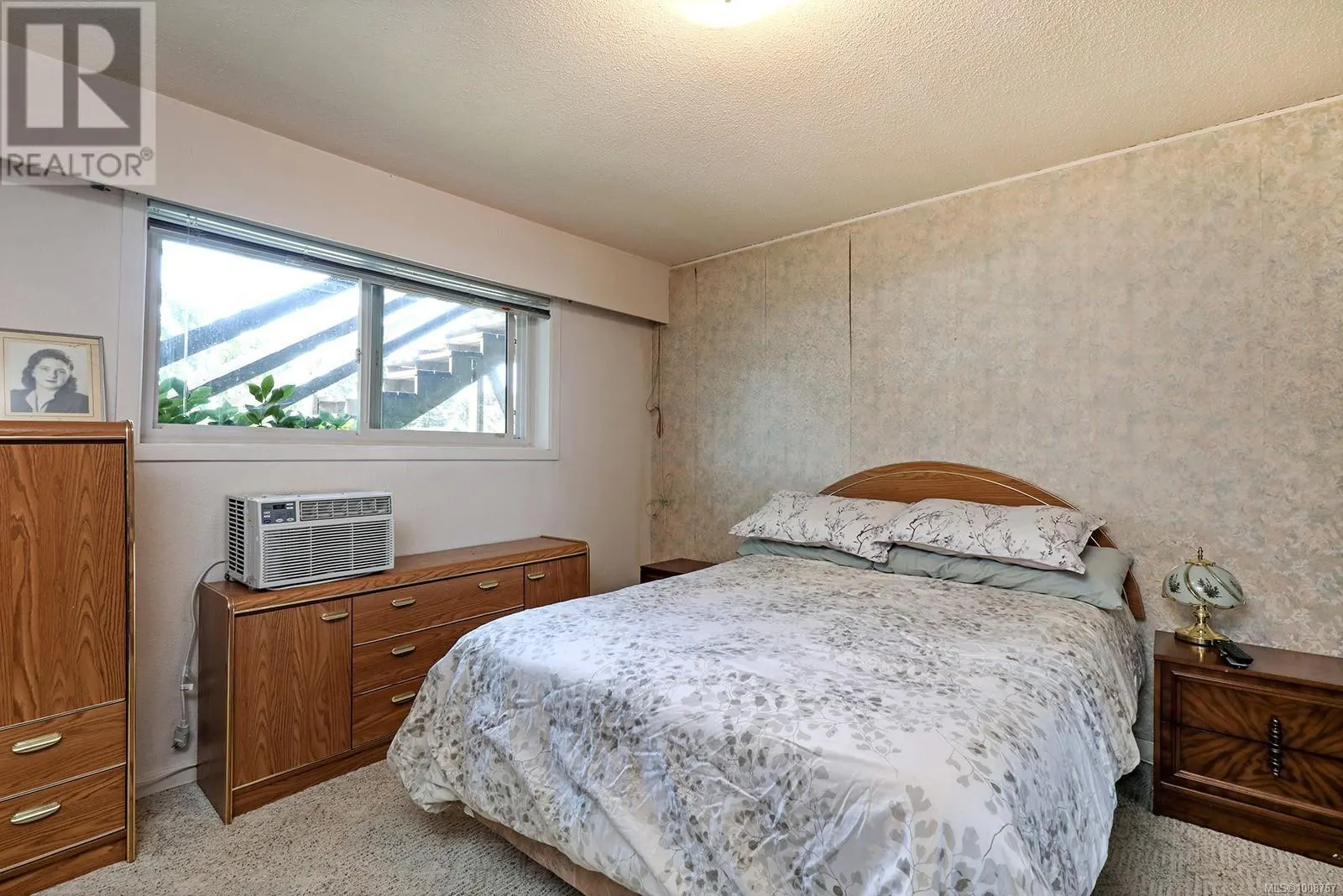 2780 Dunsmuir Ave