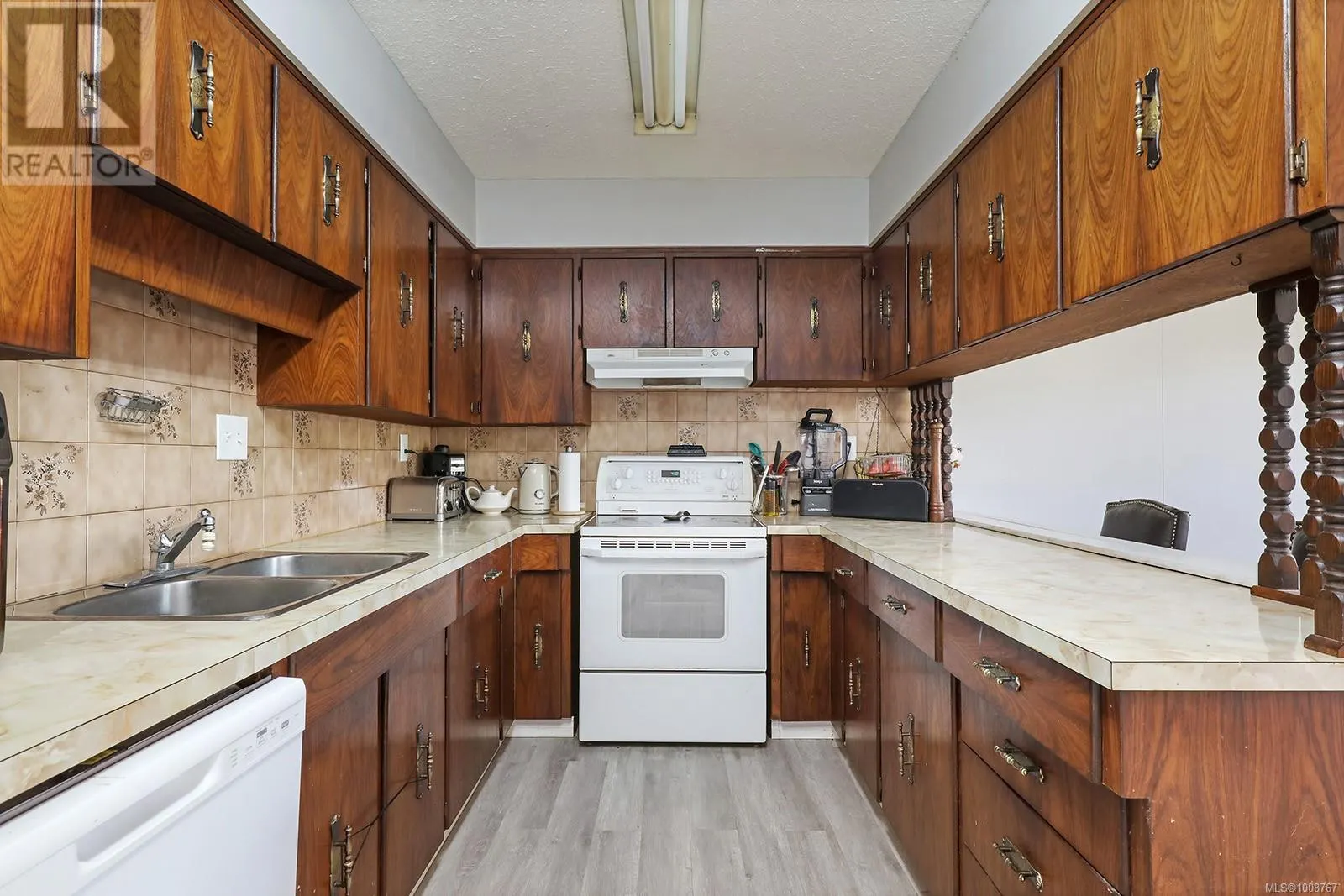 2780 Dunsmuir Ave