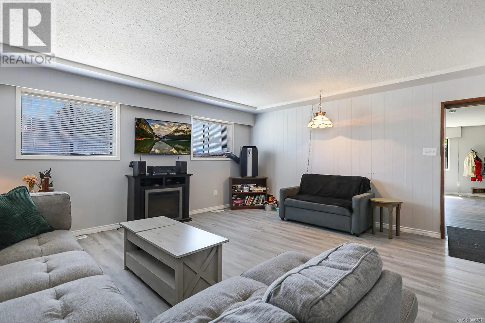 2780 Dunsmuir Ave