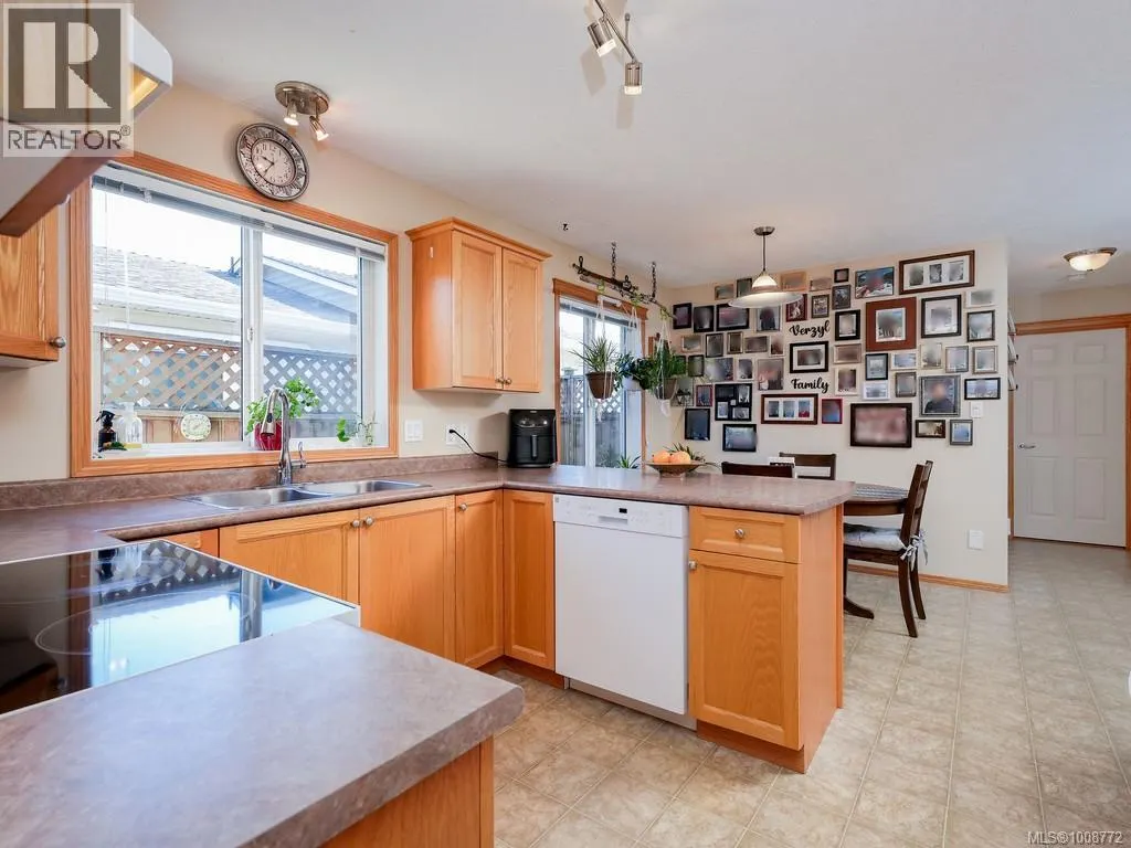 47 7570 Tetayut Rd