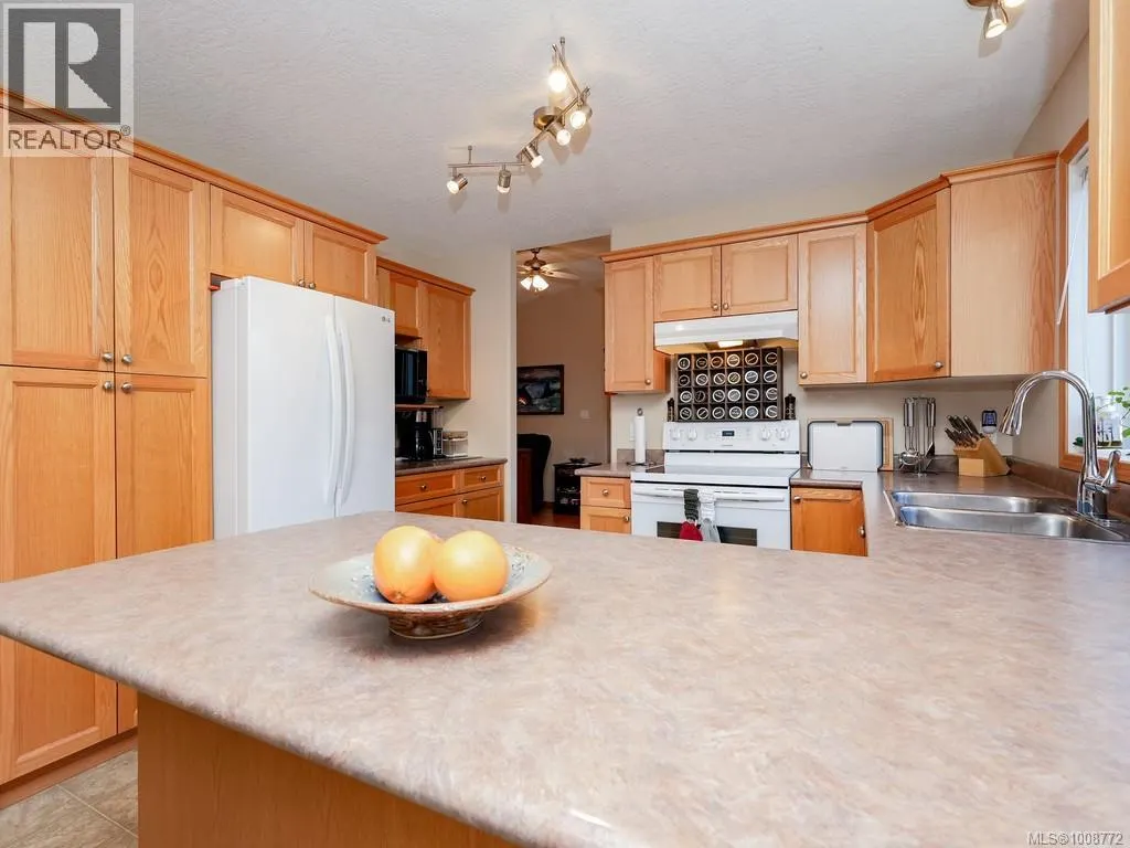 47 7570 Tetayut Rd