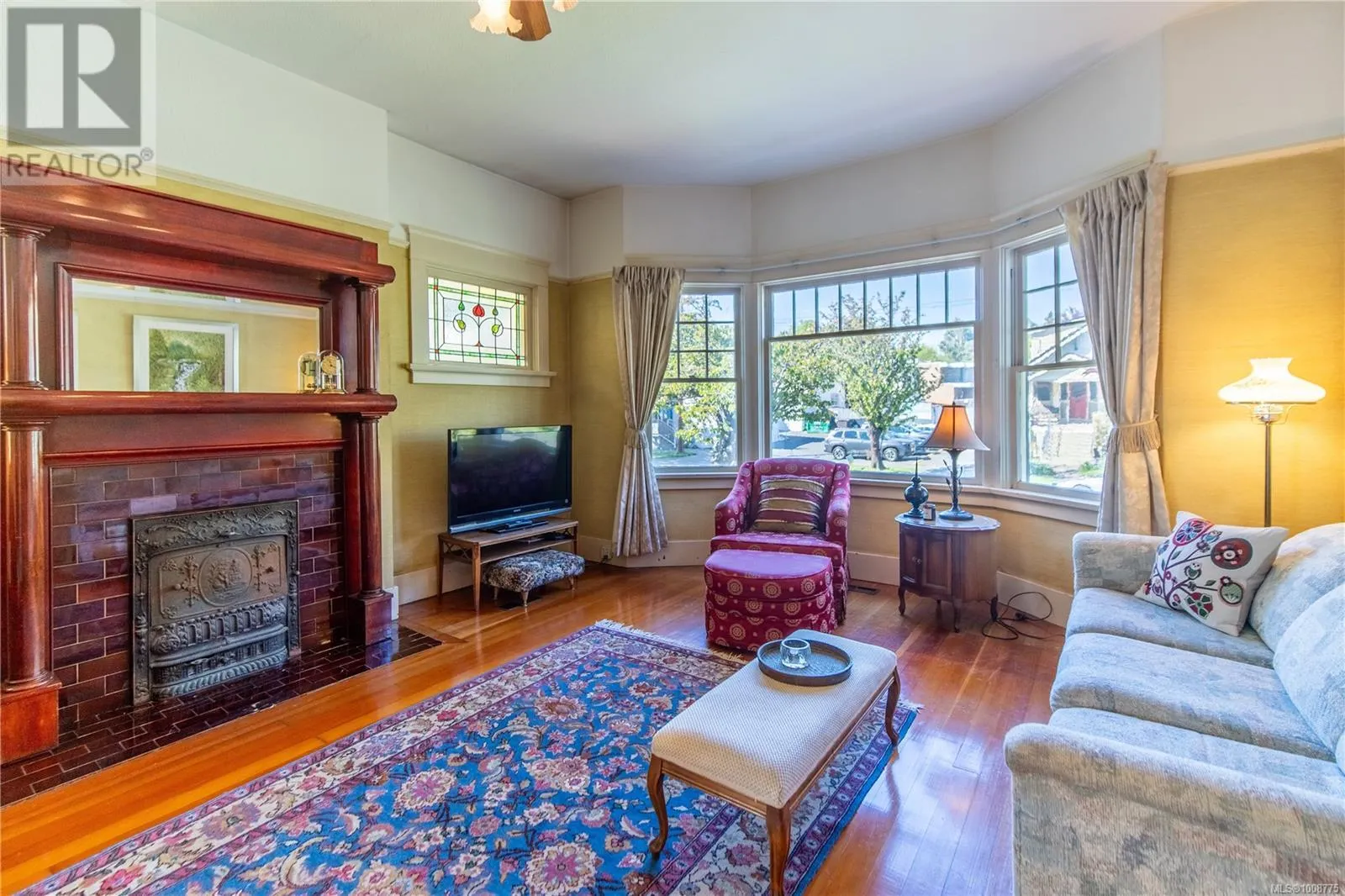 1111 Mckenzie St