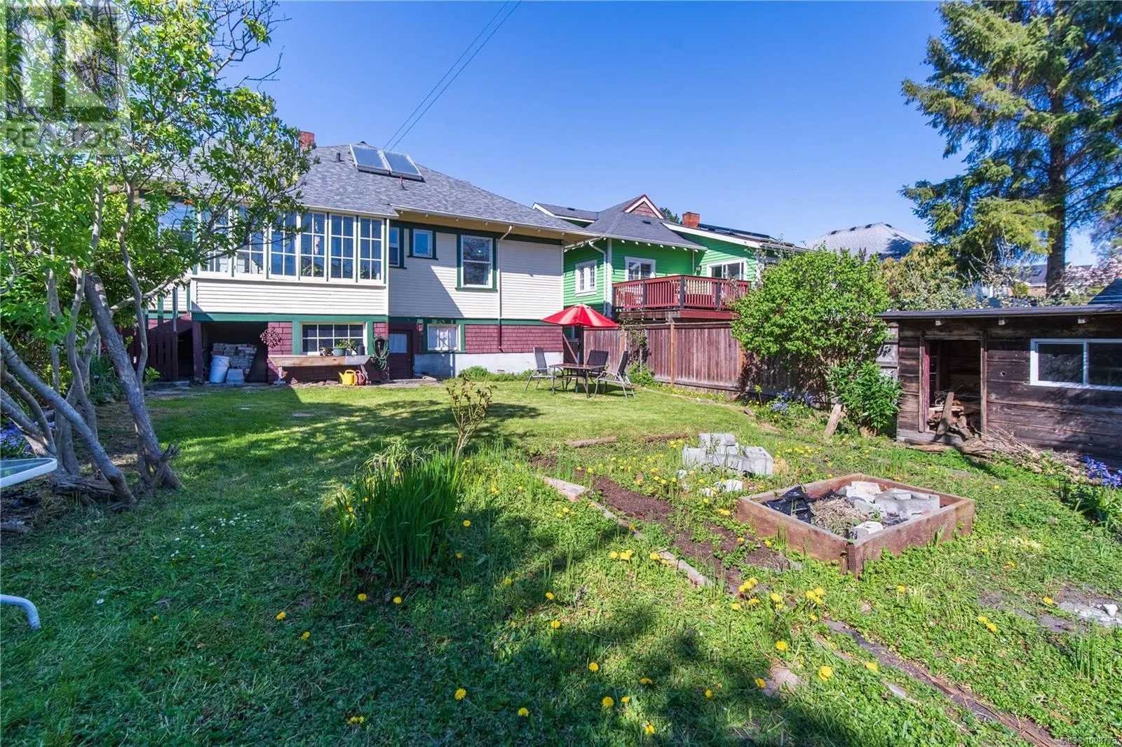 1111 Mckenzie St