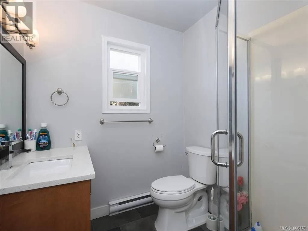 85 Battleford Ave