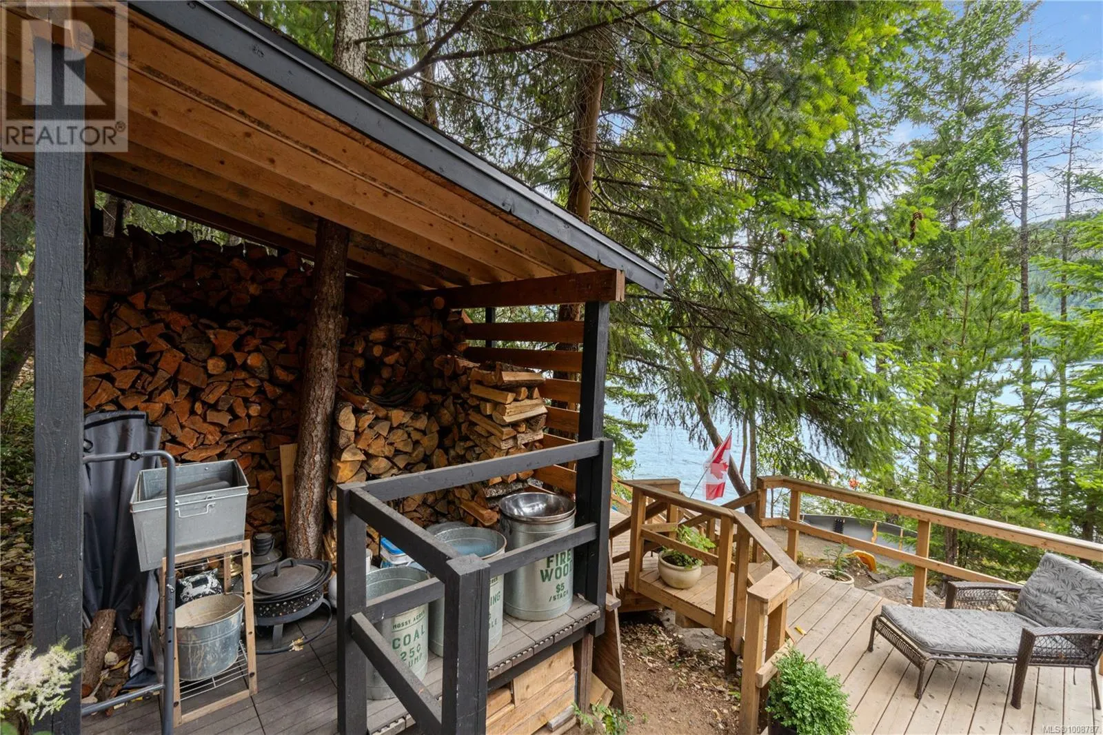 Lot 409 3664 Horne Lake Caves Rd