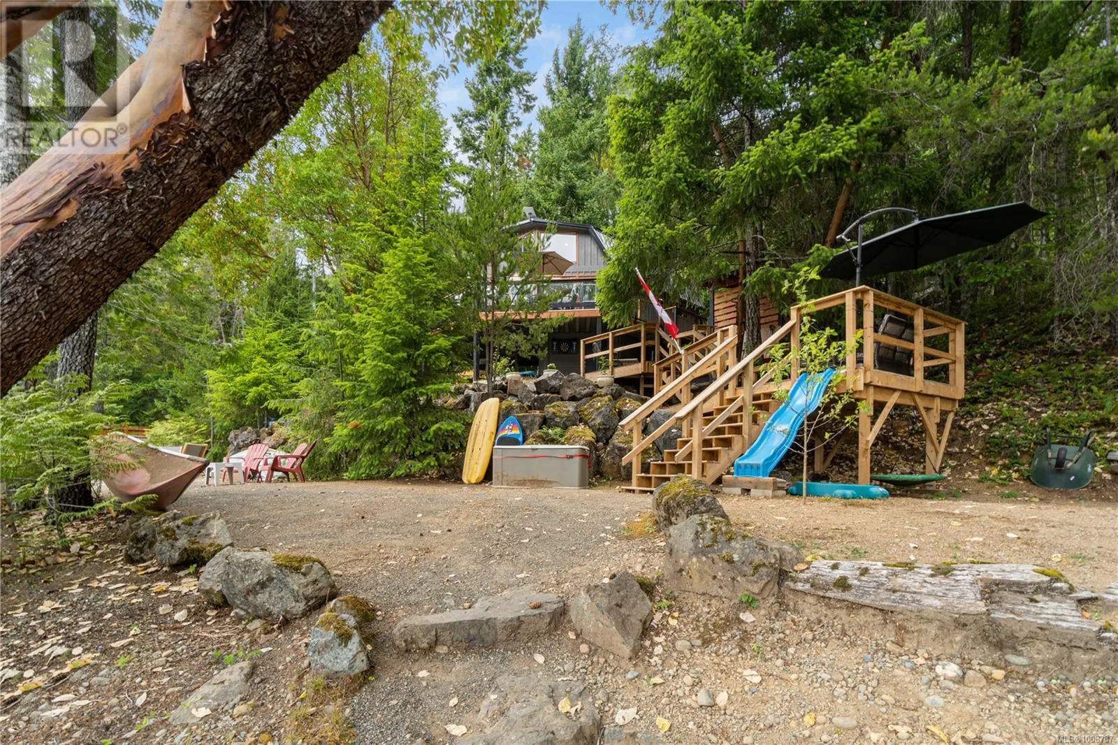 Lot 409 3664 Horne Lake Caves Rd