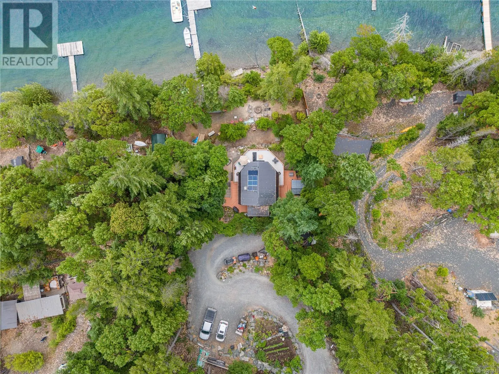 Lot 409 3664 Horne Lake Caves Rd