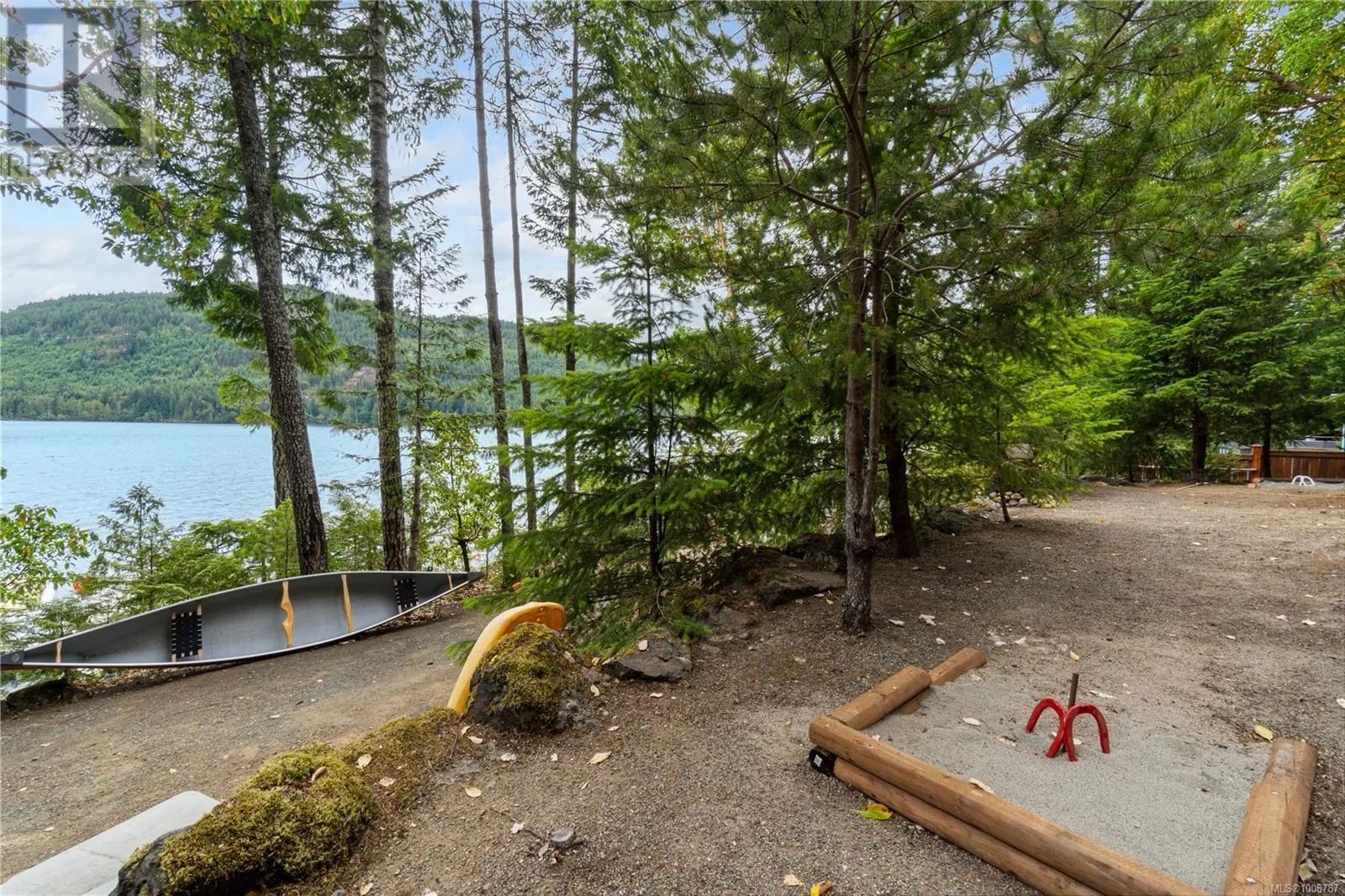 Lot 409 3664 Horne Lake Caves Rd