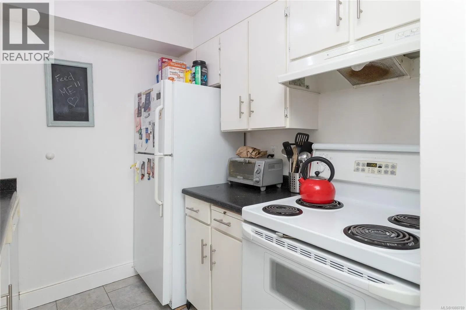 1202 327 Maitland St
