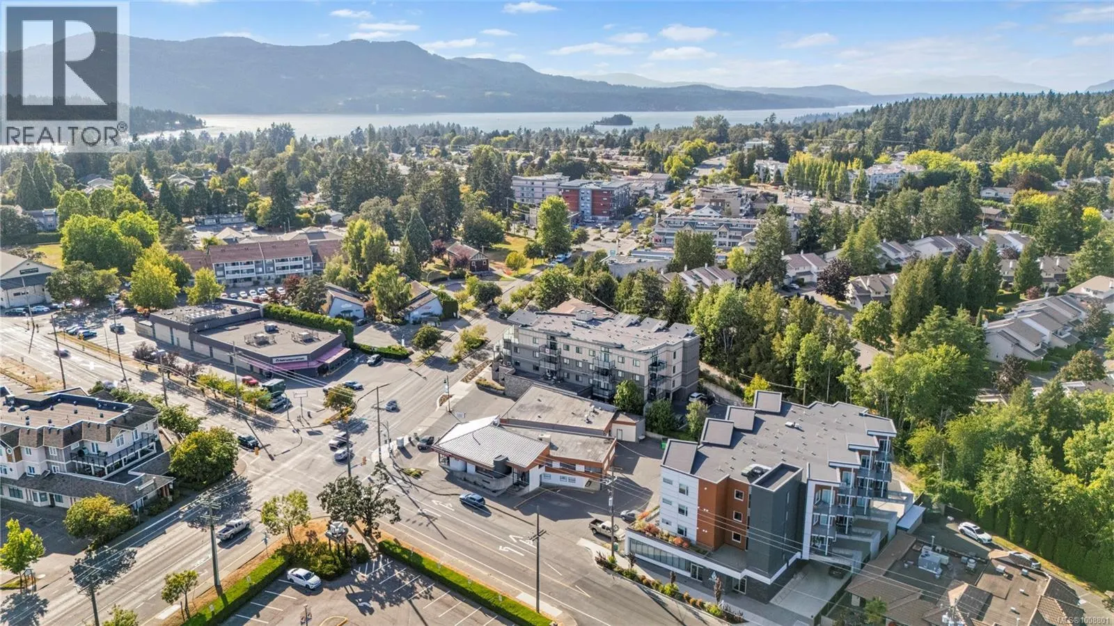 203 7111 West Saanich Rd