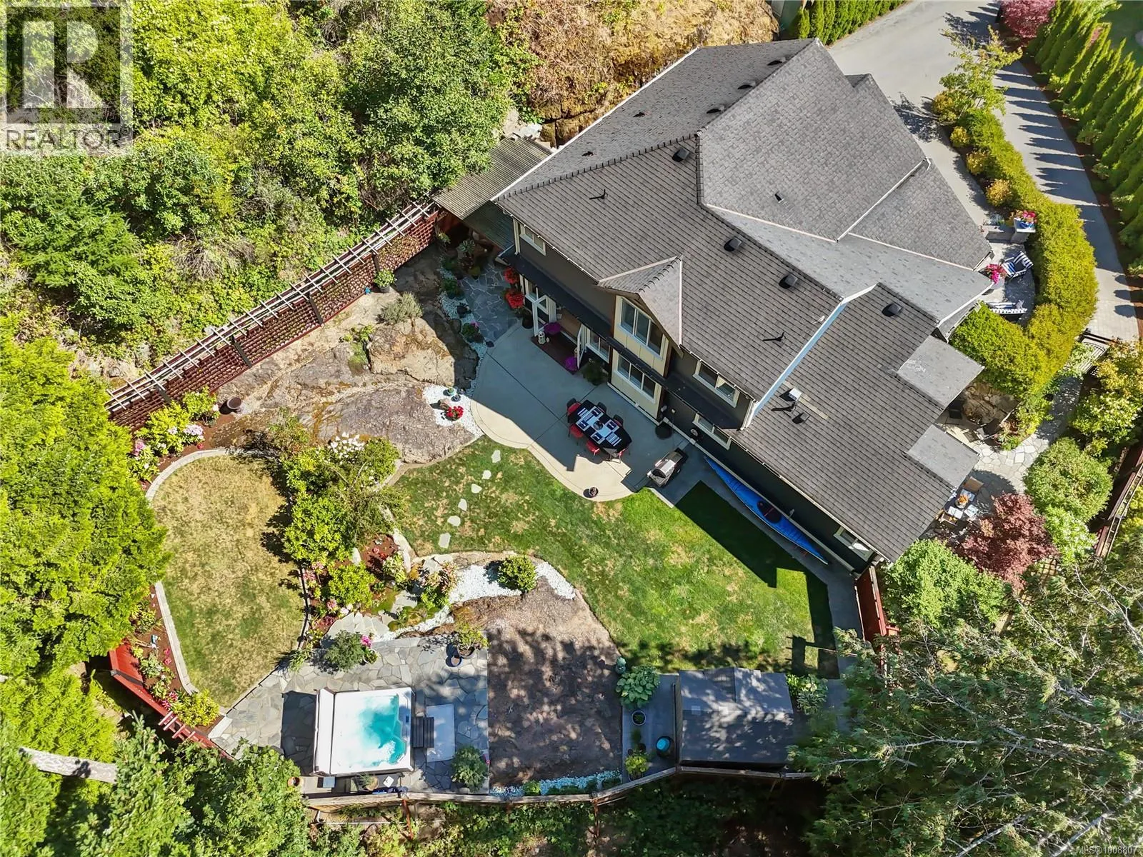 630 Granrose Terr