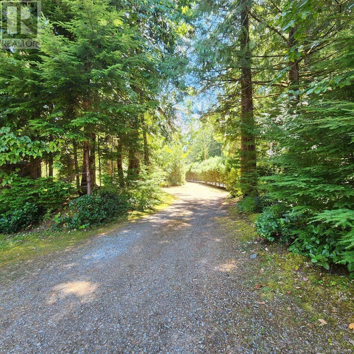11267 Lakeshore Rd