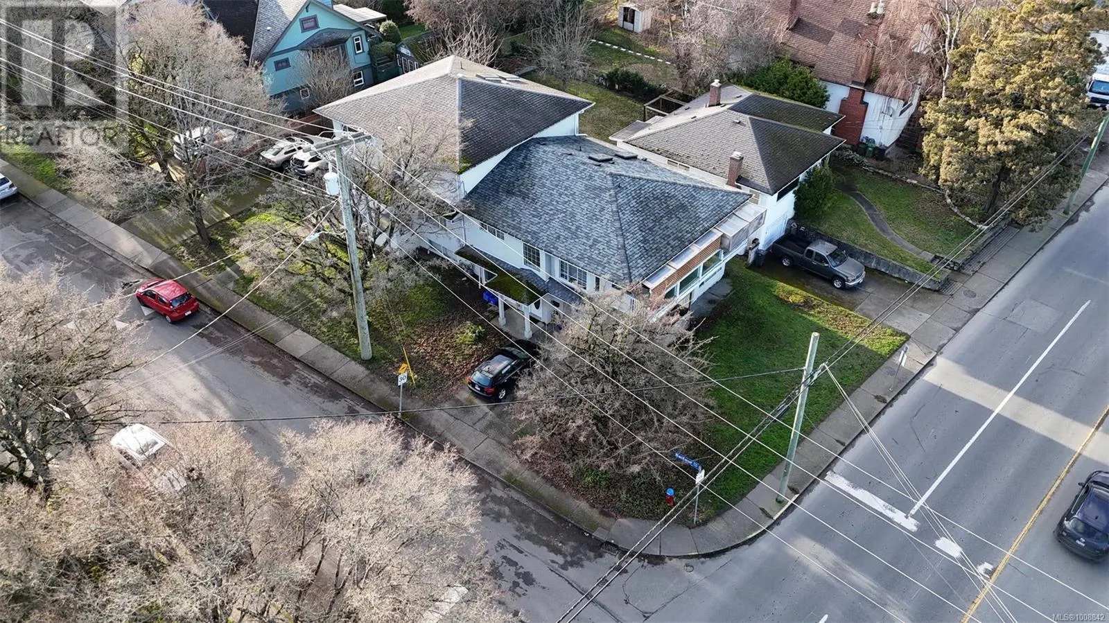 3176 Balfour Ave